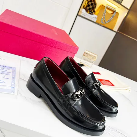 ヴァレンティノ ビジネスシューズ