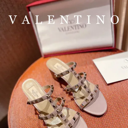 ヴァレンティノ スリッパ