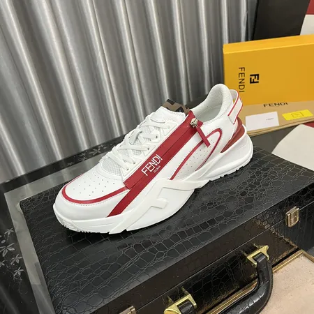 フェンディ スニーカー