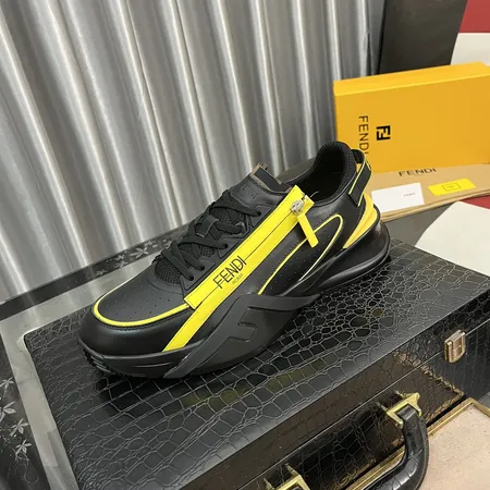 フェンディ スニーカー