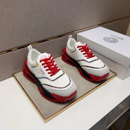 ヴェルサーチ カジュアルシューズ