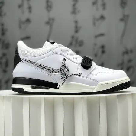 エアジョーダン スニーカー