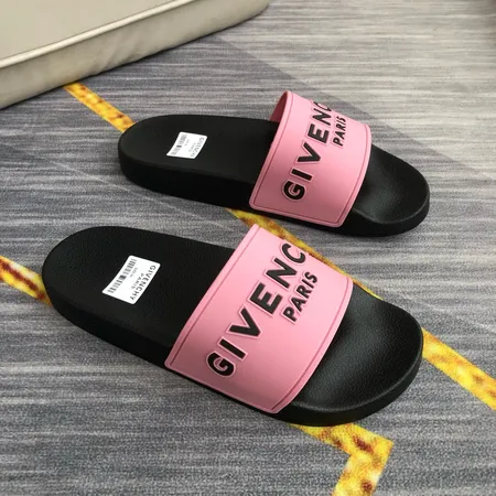 ジバンシィ スリッパ