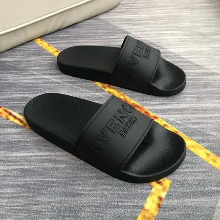 ジバンシィ スリッパ