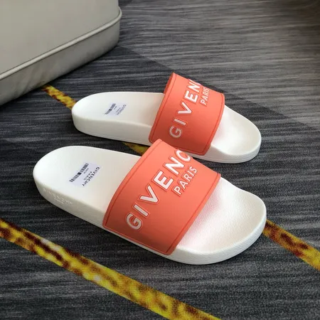 ジバンシィ スリッパ