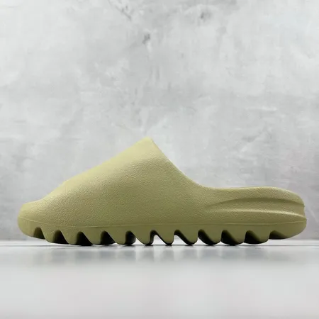 アディダス スリッパ