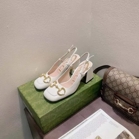 グッチ サンダル