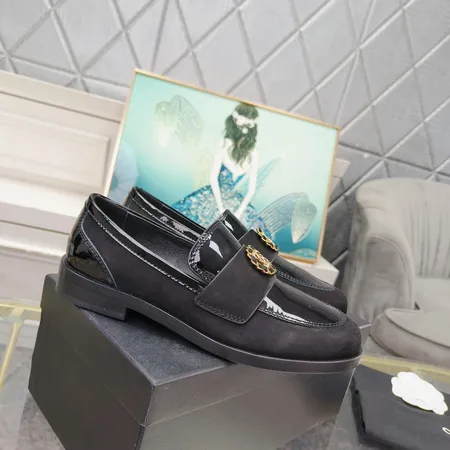 シャネル ビジネスシューズ