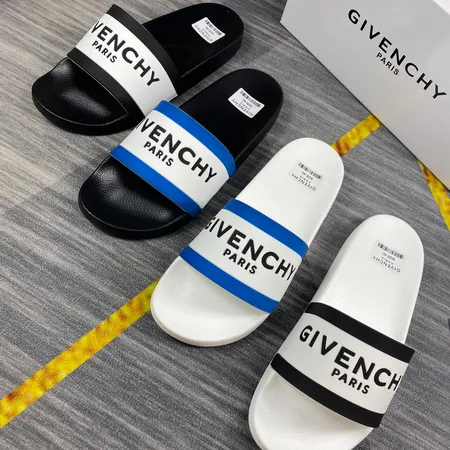 ジバンシィ スリッパ