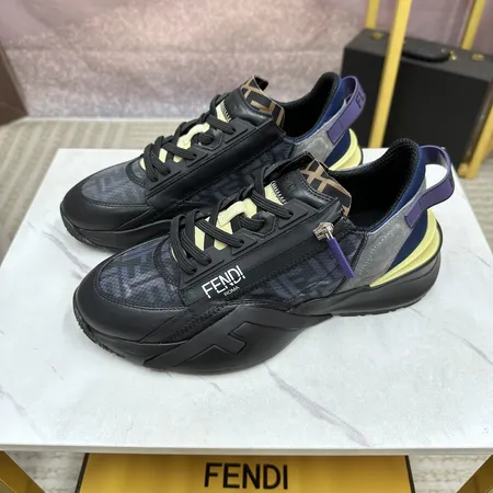 フェンディ スニーカー