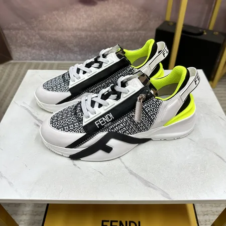 フェンディ スニーカー