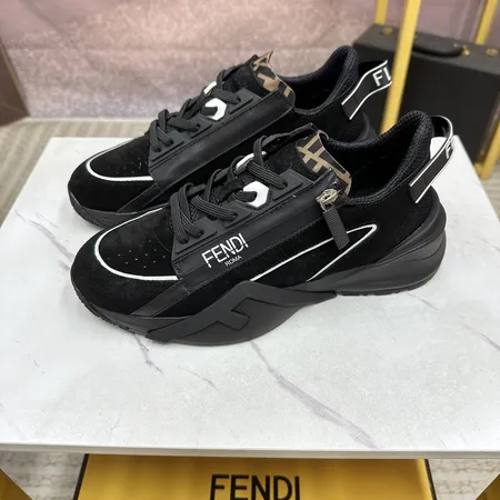 フェンディ スニーカー