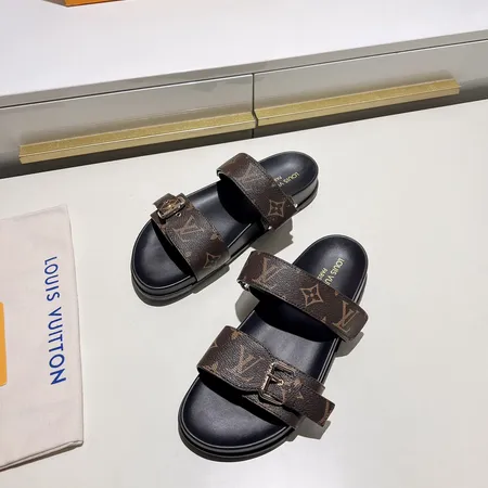 ルイヴィトン スリッパ