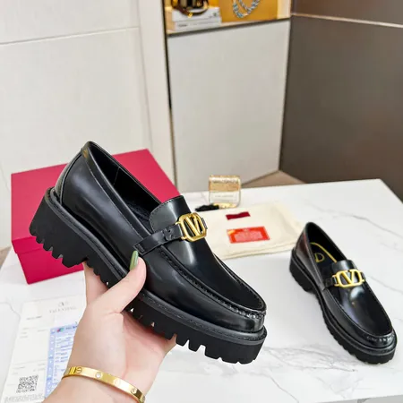 ヴァレンティノ ビジネスシューズ