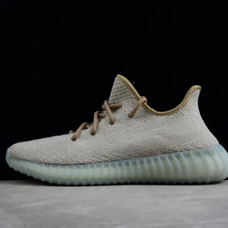 アディダス スニーカー