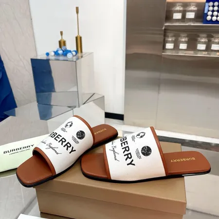 バーバリー ス スリッパ