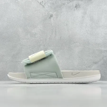 ナイキ スリッパ