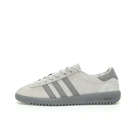 アディダス カジュアルシューズ