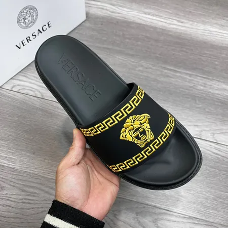 ヴェルサーチ スリッパ