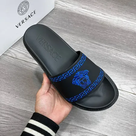 ヴェルサーチ スリッパ