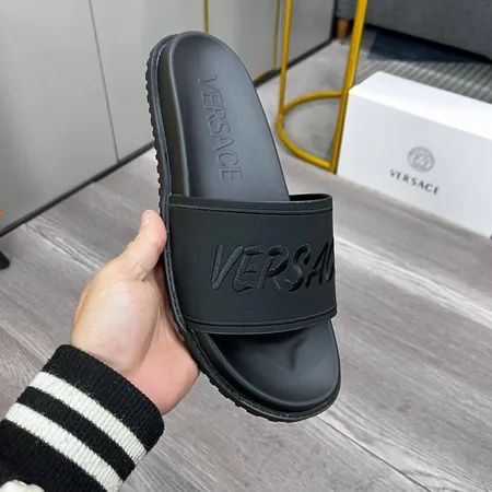 ヴェルサーチ スリッパ