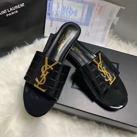 イブサンローラン スリッパ