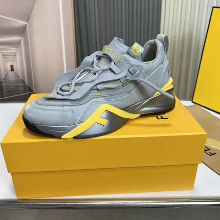 フェンディ スニーカー