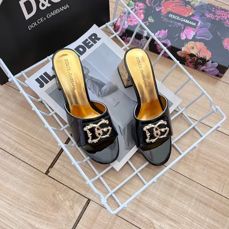 ドルチェ＆ガッバーナ スリッパ