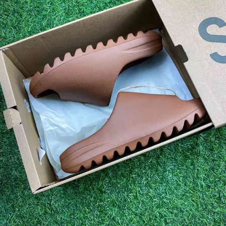 アディダス スリッパ