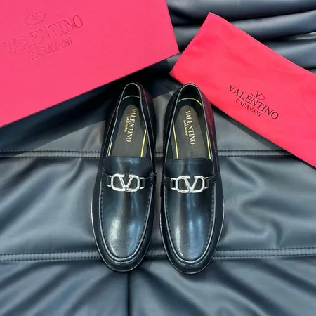 ヴァレンティノ ビジネスシューズ