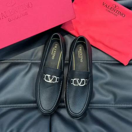 ヴァレンティノ ビジネスシューズ