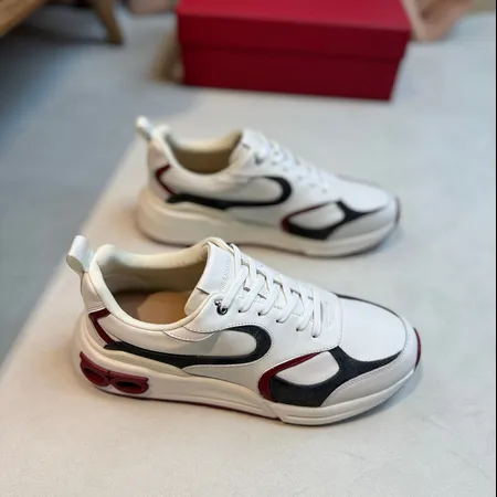 フェラガモ スニーカー