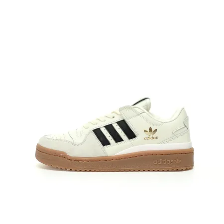 アディダス カジュアルシューズ