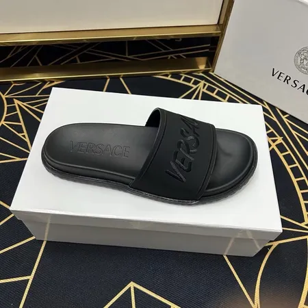 ヴェルサーチ スリッパ