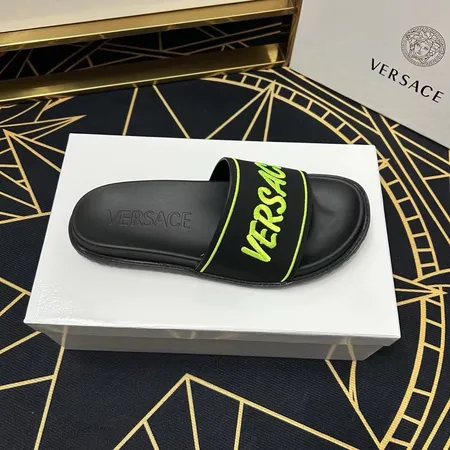 ヴェルサーチ スリッパ