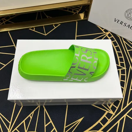 ヴェルサーチ スリッパ