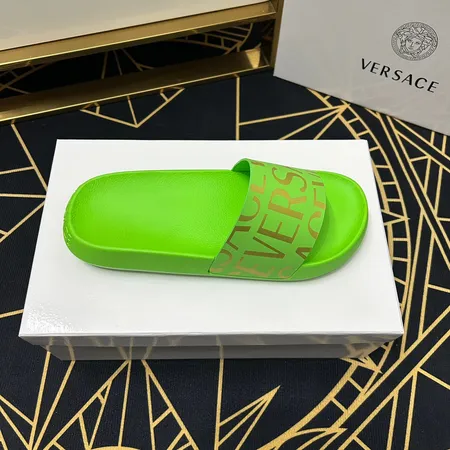 ヴェルサーチ スリッパ