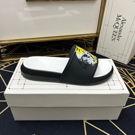 ヴェルサーチ スリッパ