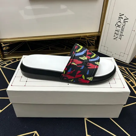 ヴェルサーチ スリッパ