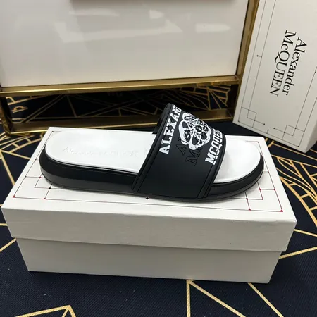 ヴェルサーチ スリッパ