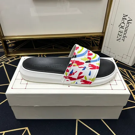 ヴェルサーチ スリッパ