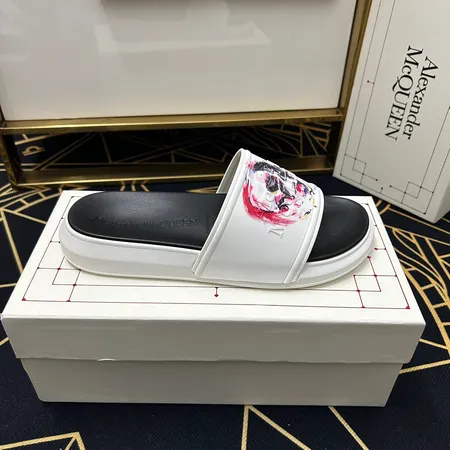 ヴェルサーチ スリッパ