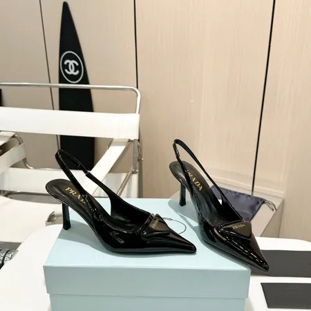 プラダ サンダル