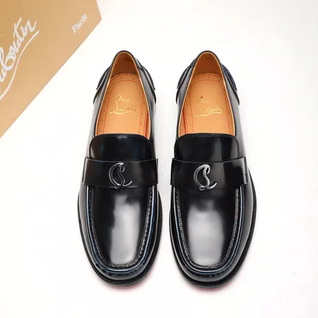 クリスチャン・ルブタン ビジネスシューズ