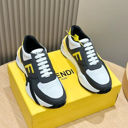 フェンディ スニーカー