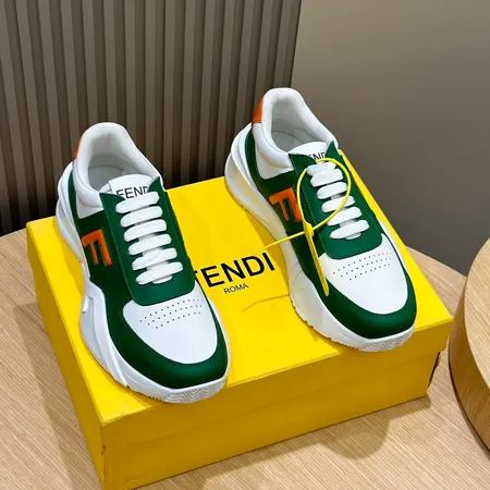 フェンディ スニーカー