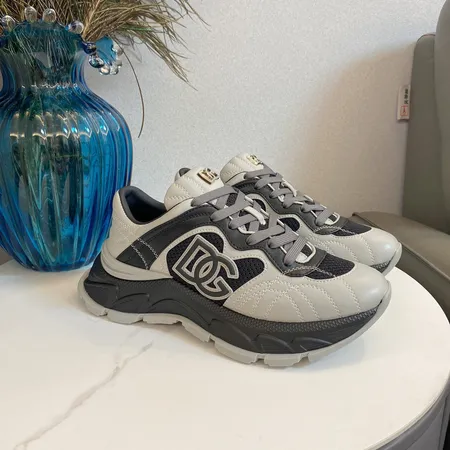 ドルチェ＆ガッバーナ スニーカー