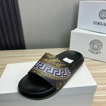 ヴェルサーチ スリッパ