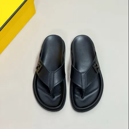 フェンディ スリッパ