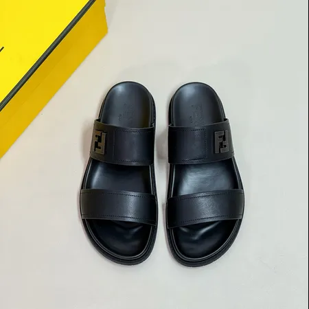フェンディ スリッパ